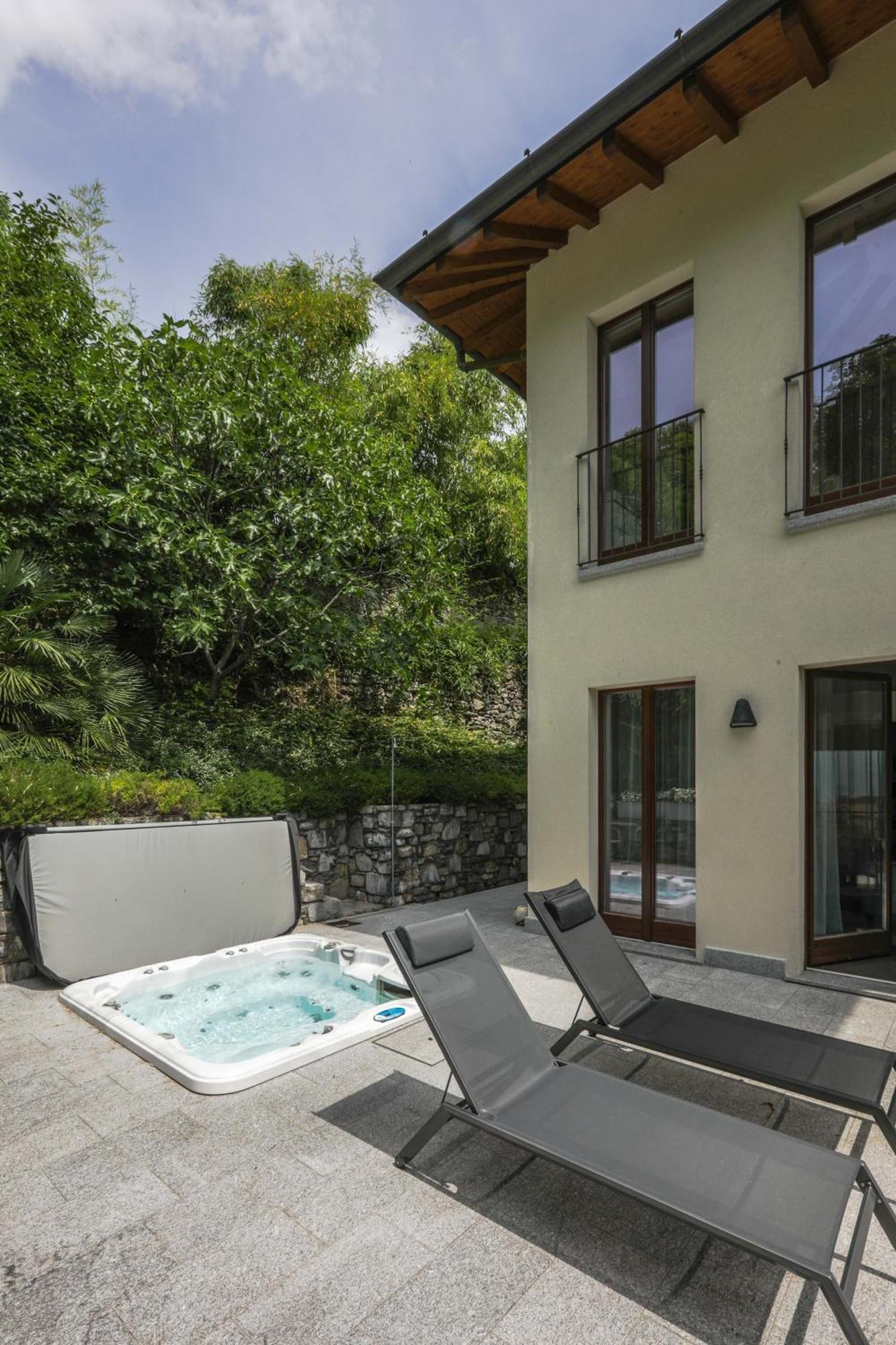 Villa Elena ميناجيو المظهر الخارجي الصورة