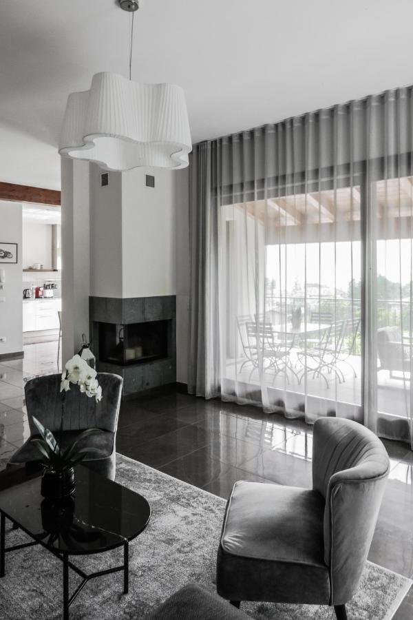 Villa Elena ميناجيو المظهر الخارجي الصورة